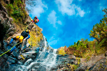 Canyoning